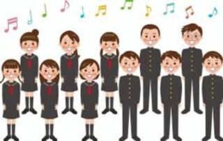2024年 合唱伴奏や学校にて、ピアノで活躍する生徒さん達🎵
鳥取市の山本ピアノ教室です🎵
インスタへのご訪問、ありがとうございます😊
9月から11月にかけて、山本ピアノ教室では小学生～中学生～高校生の8名の生徒さん達が。
それぞれの学校にて、合唱コンクールの伴奏、学習発表会での劇中での演奏、高校文化祭にてソロ演奏で髭男の曲を演奏するなど🎶
皆が一生懸命取り組み、学校にて立派に演奏することが出来ました✨✨
演奏者に決まってから、わりとレッスンにて一緒に取り組んで弾けるようになった人から、ほとんど自分で譜読みをしてある程度弾けるようにしてからアドバイスを求めにきた強者まで😊様々でしたが🎵
どの人も、きれいな演奏🎵 伴奏に相応しい演奏まで磨いて学校にて披露されました✨✨
毎年のことですが、私は生徒さん達が小さい頃から身につけたピアノ演奏力を。
学校でその力を発揮出来る機会があれば、全力で応援してあげたいと思っています❗️
伴奏曲というのは、普段のソロ曲と違い。 クラスメートの歌声を支える伴奏パートから、前奏や中間部のピアノだけになる場所は、ソロ演奏のように歌い上げるように演奏したり。
歌声と共にピアノも寄り添う様に盛り上げたりする場所もあったりと。
なかなか生徒さんだけの解釈では、本当に素敵な演奏にすることは難しいのです(>_<)
学校でのピアノの活躍で、それぞれの生徒さんが「自分にはピアノという特技があるんだ！」と、自分に自信が持てる素敵な経験になってくれたら✨✨
その想いで、毎年出来る限りの指導をさせて頂いております😊
何より嬉しいのが、学校での本番当日の演奏を🎵
もしかしたら生徒さん以上にドキドキ緊張しながら聴いておられた親御様から、演奏の様子や演奏動画を送って下さること、本当に幸せなき気持ちで安堵します😊
また来年も、どの生徒さんが伴奏デビューするのかなと、今から楽しみです🎵
体験レッスン、お問い合わせお待ちしております🎵
✉️sono616812@gmail.com
📱09041476923 (山本)
＃鳥取市ピアノ教室
＃鳥取市ピアノレッスン
＃鳥取市合唱伴奏レッスン
＃学校で活躍するピアノ